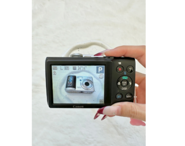 Canon powershot A2400 digital camera - Image 4