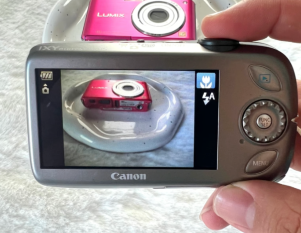 Canon IXY510IS IXUS110IS Digital Camera - Image 4