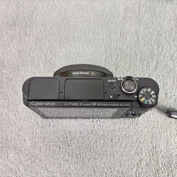 Sony Cyber-shot DSC-HX90 Digital Compact Camera 18.2MP 30x Zoom Zeiss Boxed Set - Image 11