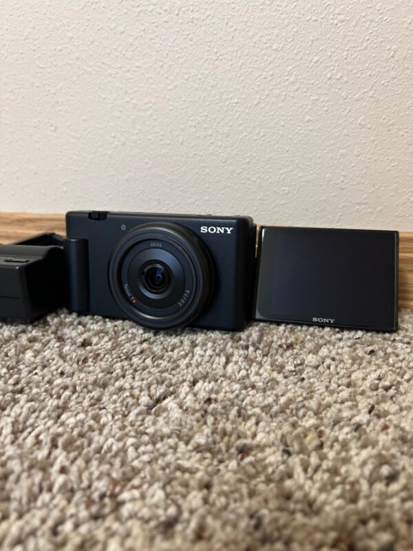 Sony ZV-1F Vlogging Camera