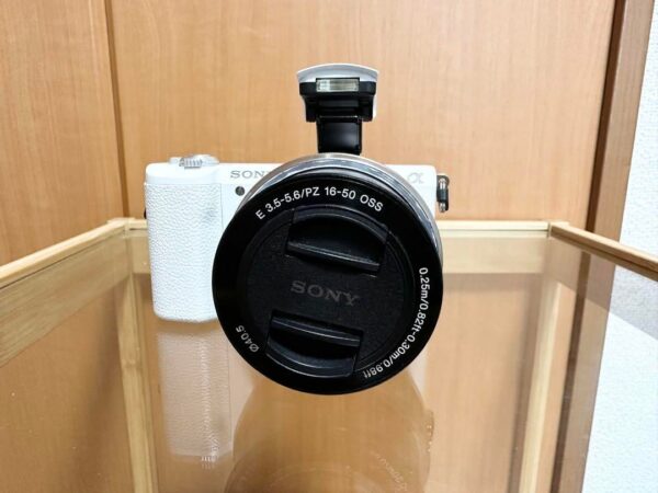 SONY α5100 Mirrorless Camera White - Image 4