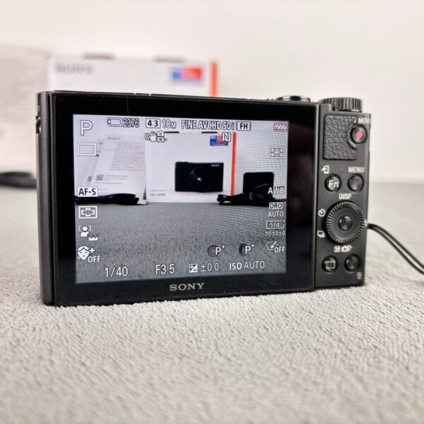 Sony Cyber-shot DSC-HX90 Digital Compact Camera 18.2MP 30x Zoom Zeiss Boxed Set - Image 17
