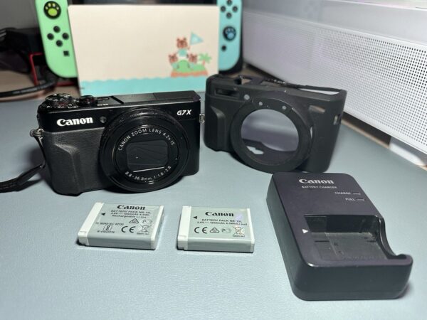Canon PowerShot G7 X Mark II - 20.1MP Digital Camera (Vlogging Camera)