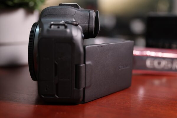 Canon EOS R6 Mark i - Image 5
