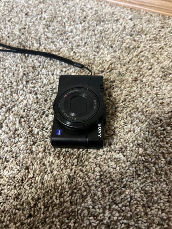 Sony RX100 II 20.2 MP Camera - Image 7