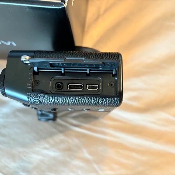 Fujifilm X100VI Camera - Image 5