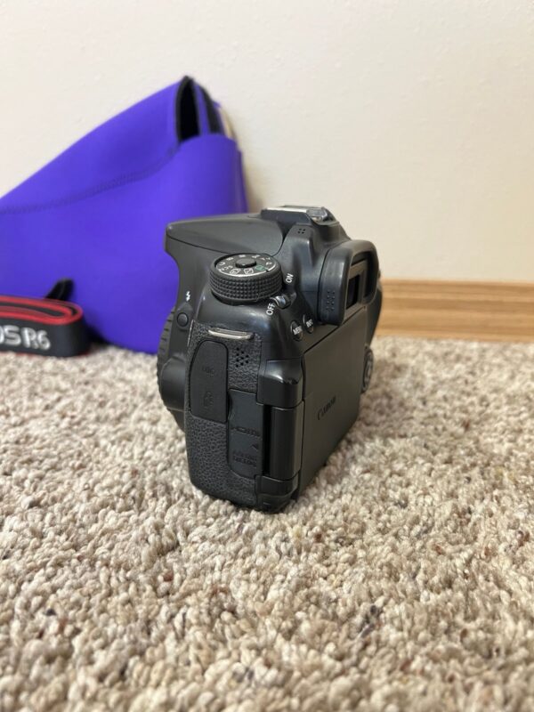 Canon EOS 70D 20.2MP Digital SLR Camera (Body Only) - Image 9