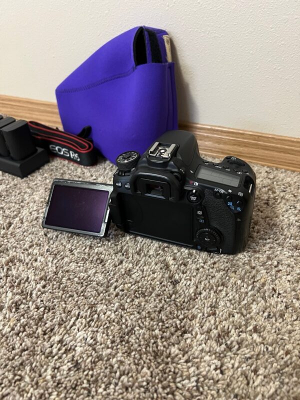 Canon EOS 70D 20.2MP Digital SLR Camera (Body Only) - Image 4