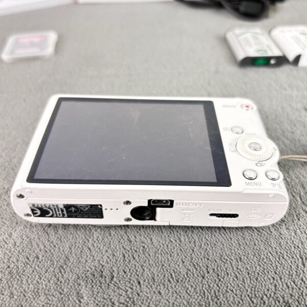 Sony Cyber-shot DSC-WX350 18.2MP 20x Zoom Digital Compact Camera Boxed Kit - Image 13