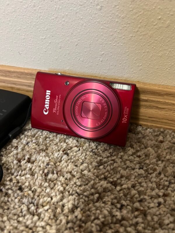 Canon PowerShot ELPH 190 IS Red Camera - Image 3