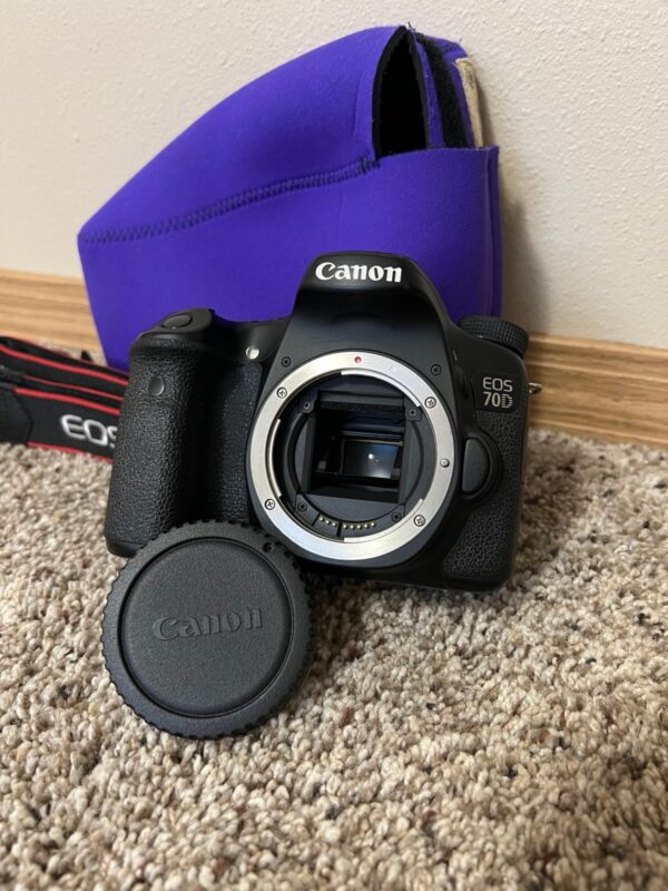 Canon EOS 70D 20.2MP Digital SLR Camera (Body Only) - Image 8