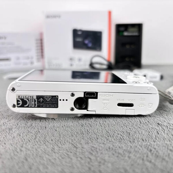 Sony Cyber-shot DSC-WX350 18.2MP 20x Zoom Digital Compact Camera Boxed Kit- - Image 12
