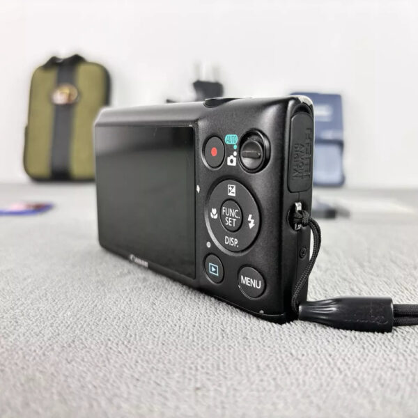 Canon IXUS 220 HS / PowerShot ELPH 300 HS 12.1MP Digital Compact Camera Kit- - Image 6