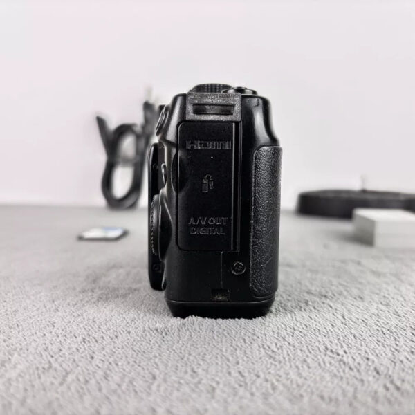 Canon Powershot G11 Digital Compact Camera 10.0 MP 5x Zoom Kit!!! READ!!!- - Image 5