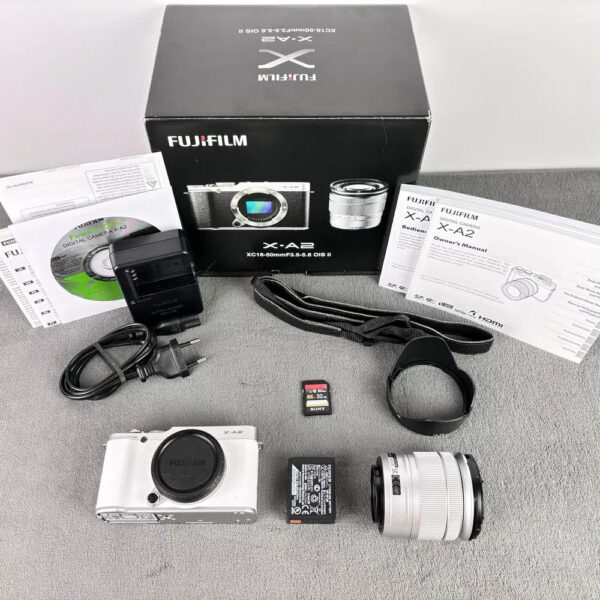 Fujifilm X-A2 Digital Camera 16-50mm Lens Kit  Boxed Set w/Charger & Memory Card - Image 2