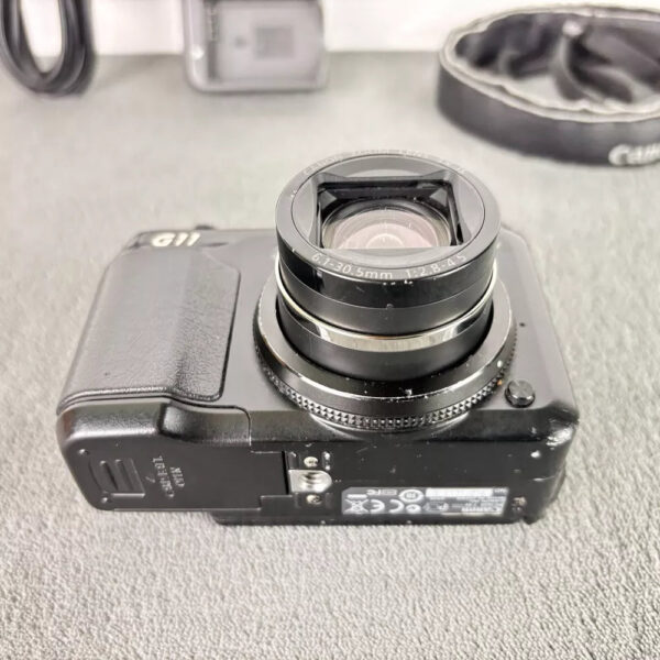 Canon Powershot G11 Digital Compact Camera 10.0 MP 5x Zoom Kit!!! READ!!!- - Image 19