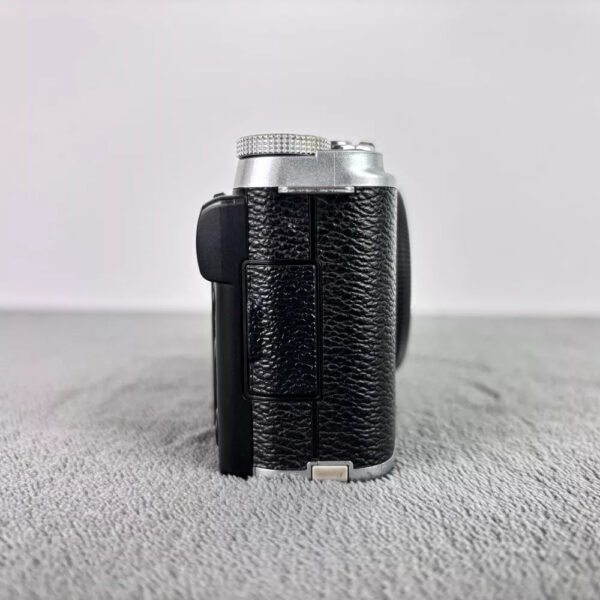 Fujifilm X-A2 SLR Camera Body Silver 16.3 MP Used- - Image 3