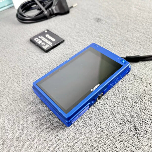 Canon IXUS 240 HS - Image 15