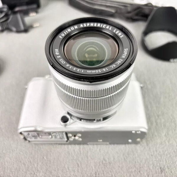 Fujifilm X-A2 Digital Camera 16-50mm Lens Kit  Boxed Set w/Charger & Memory Card - Image 19