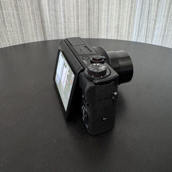 Canon PowerShot G7 X Mark III 20.2MP 4K Digital Camera 4.2x Optical Zoom Black - Image 4