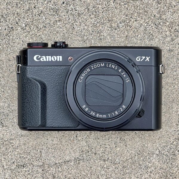 Canon PowerShot G7 X Mark II Camera, 2 Chargers, 2 Batteries - Image 4