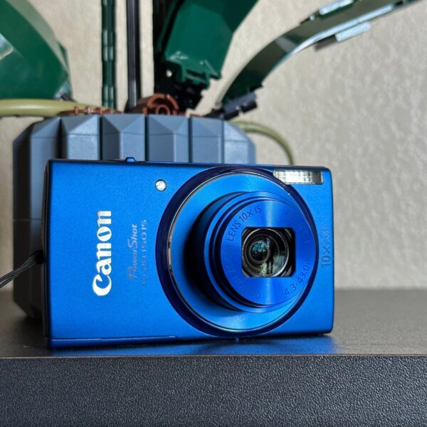 Canon ELPH 150 IS Powershot Digital Camera Blue 20MP Compact Point and Shoot