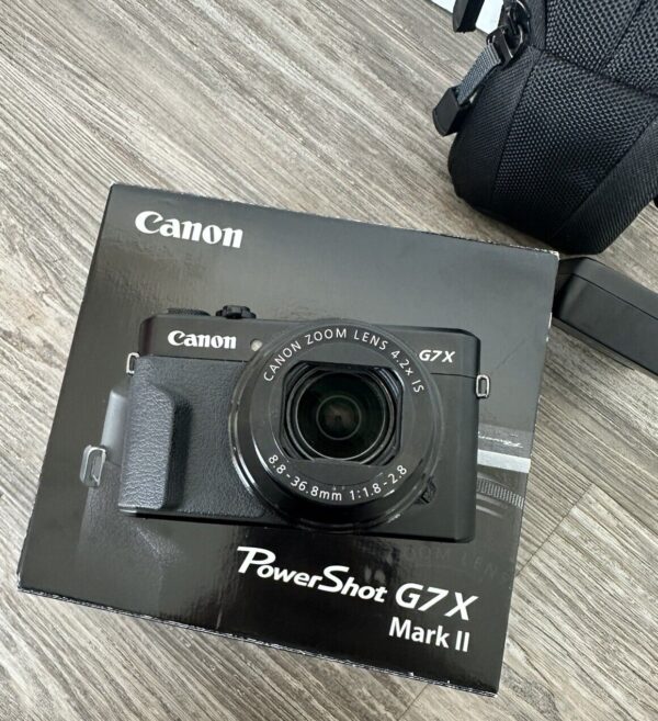 Canon PowerShot G7 X Mark II 20.1 MP - Case + Extra Battery Included! - Image 2