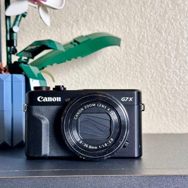 Canon PowerShot G7 X Mark II 20.1MP Digital Camera - Image 2