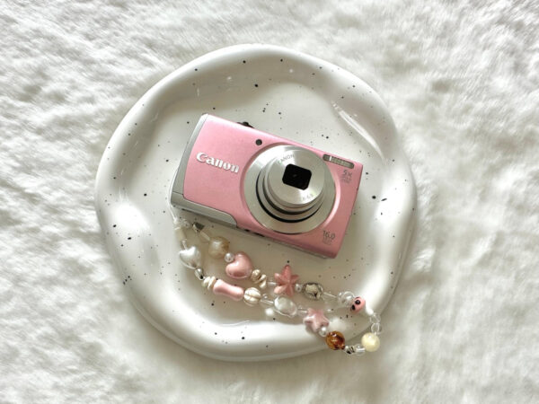 Canon Pink PowerShotA2600 digital camera - Image 5