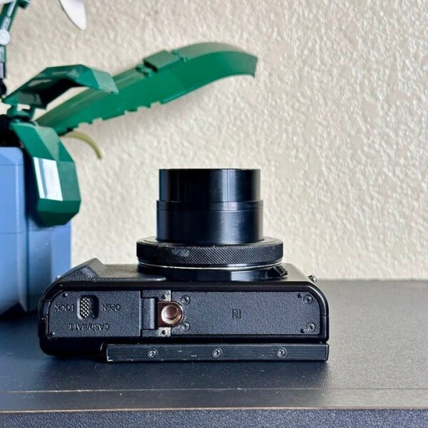 Canon PowerShot G7 X Mark II 20.1MP Digital Camera - Image 8